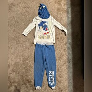 Sonic the Hedgehog Shirt & Sweatpants Set